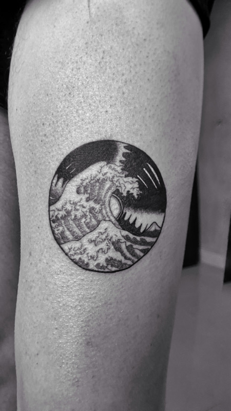 Dr. Woo Tattoo Artist | Half Needle Tattoo | Sea Waves | Circular tattoo, Circular  tattoo designs, Half needle tattoo